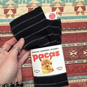Pacas Black and Gray Socks